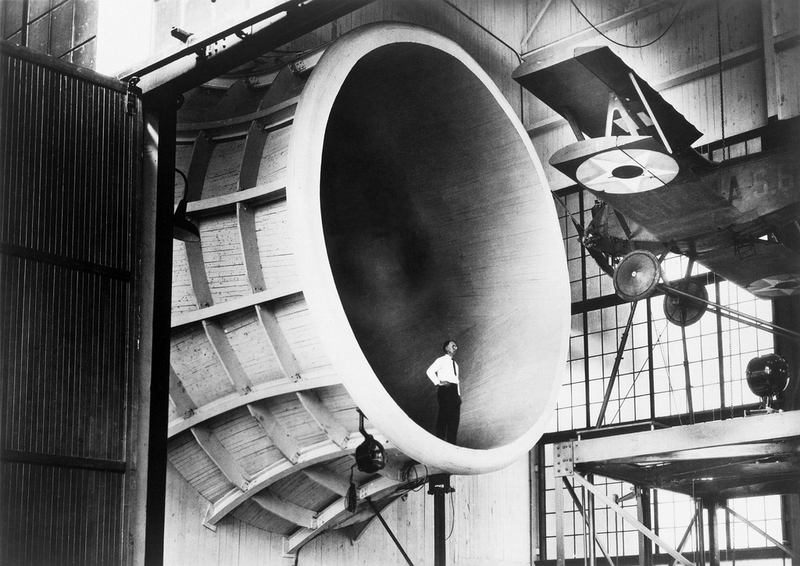 Illustration for article titled 15 Photographs of the Superstructures That Put Us in Space